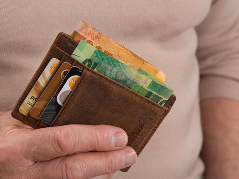 Planejamento Financeiro Pessoal: Como Organizar Seu Dinheiro, Economizar e Sair das Dívidas